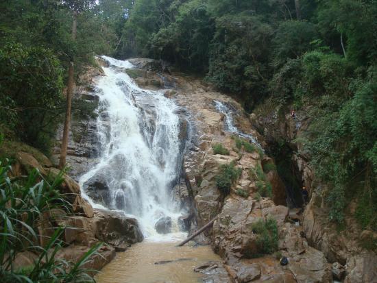 Hang Cop Waterfall